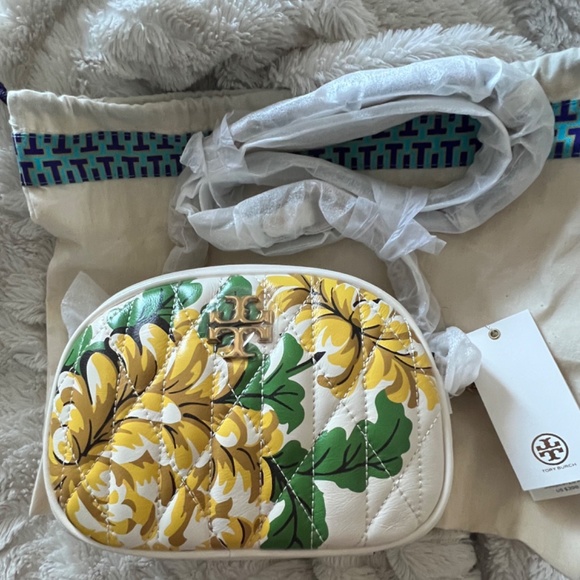 NWT Tory Burch Kira Chevron Floral Camera Bag *Brand New* - Picture 6 of 7